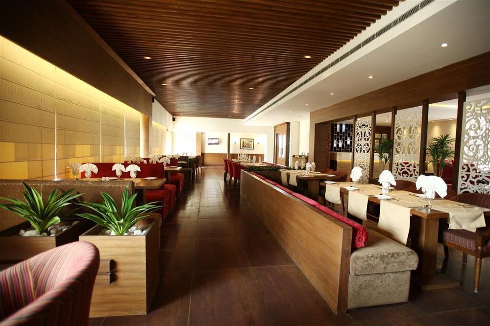 Best Western Country Woods Ambala Restoran gambar