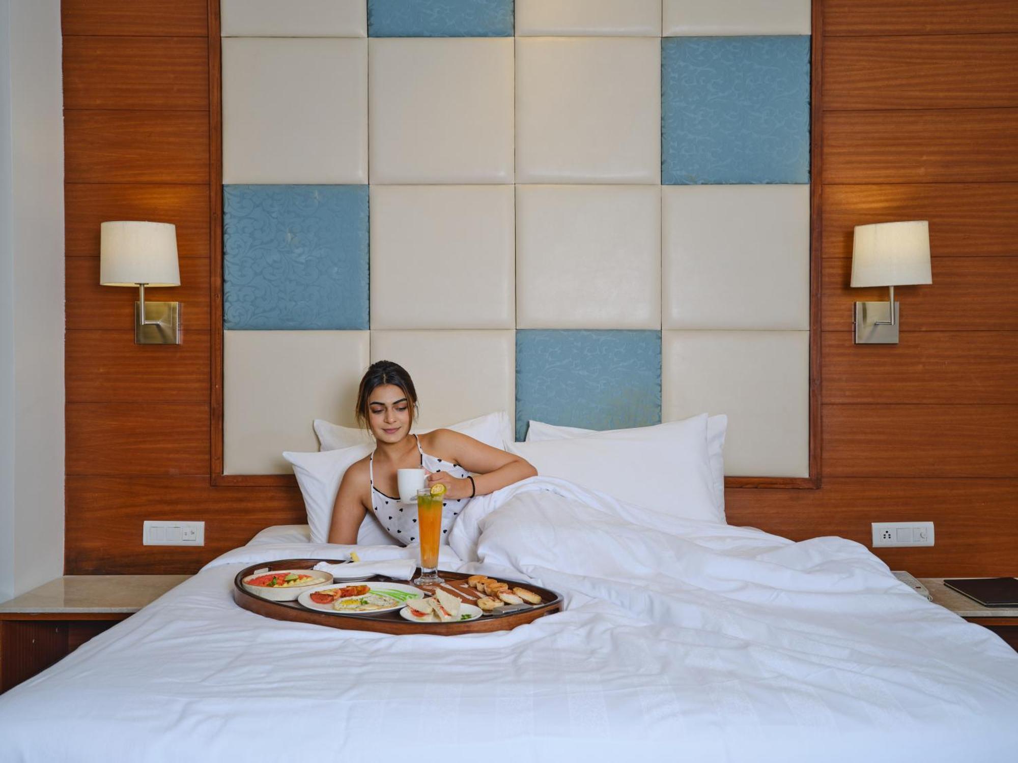Best Western Country Woods Ambala Luaran gambar