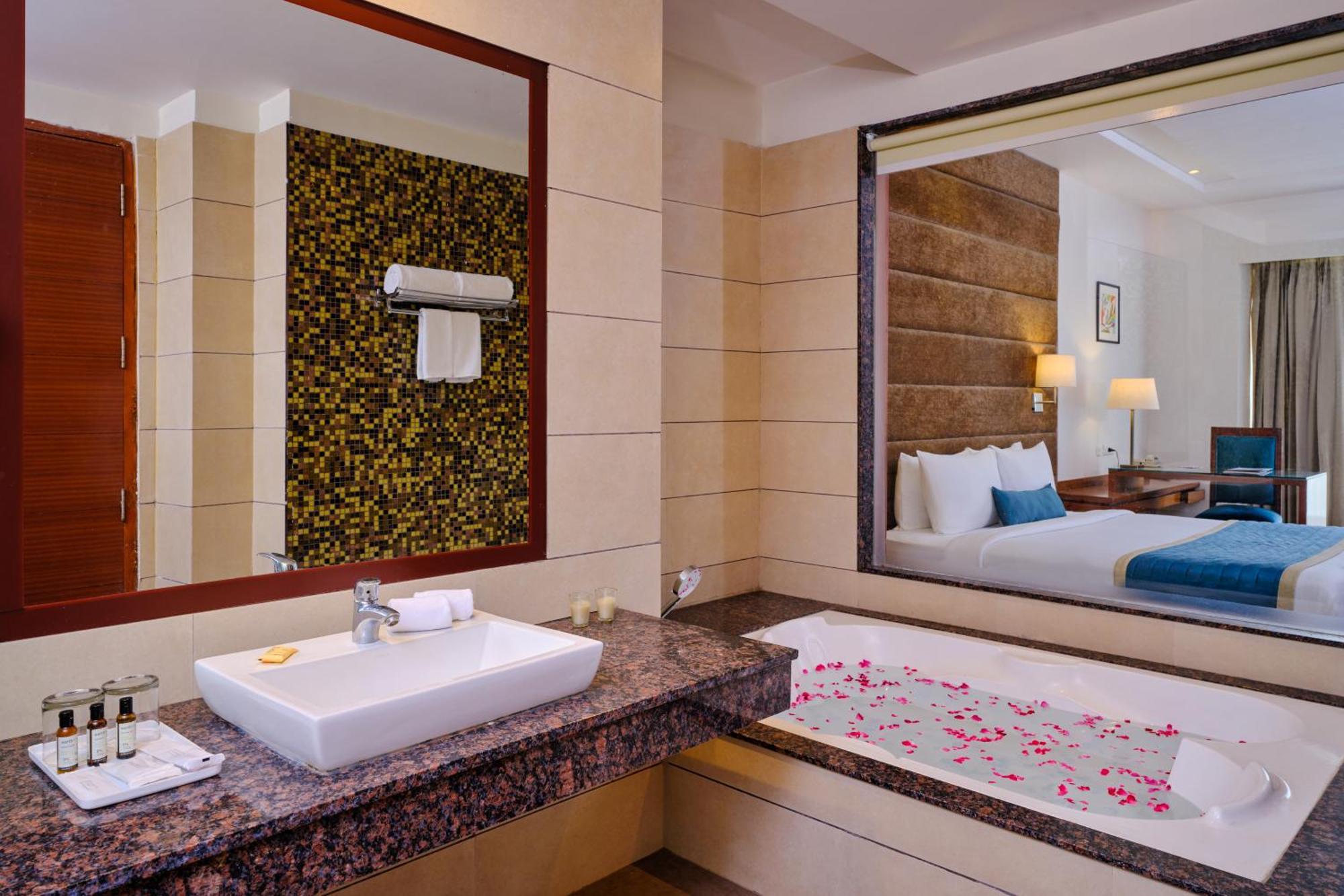 Best Western Country Woods Ambala Luaran gambar