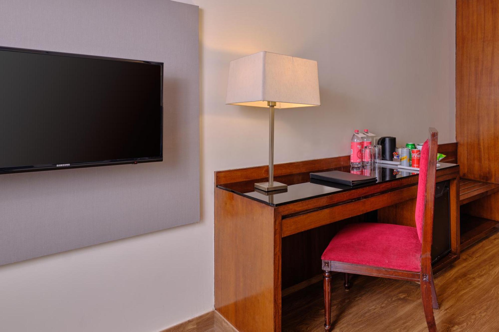 Best Western Country Woods Ambala Luaran gambar